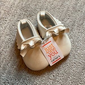 NWT - Moccasin style baby booties